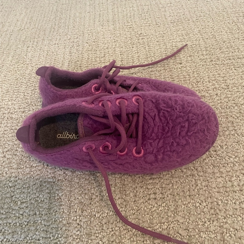 Allbirds kids size 1